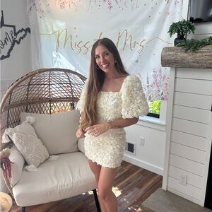 Elegant White Floral Dress